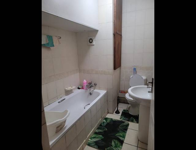 2 BEDROOM PROPERTY TO RENT IN HEIDERAND